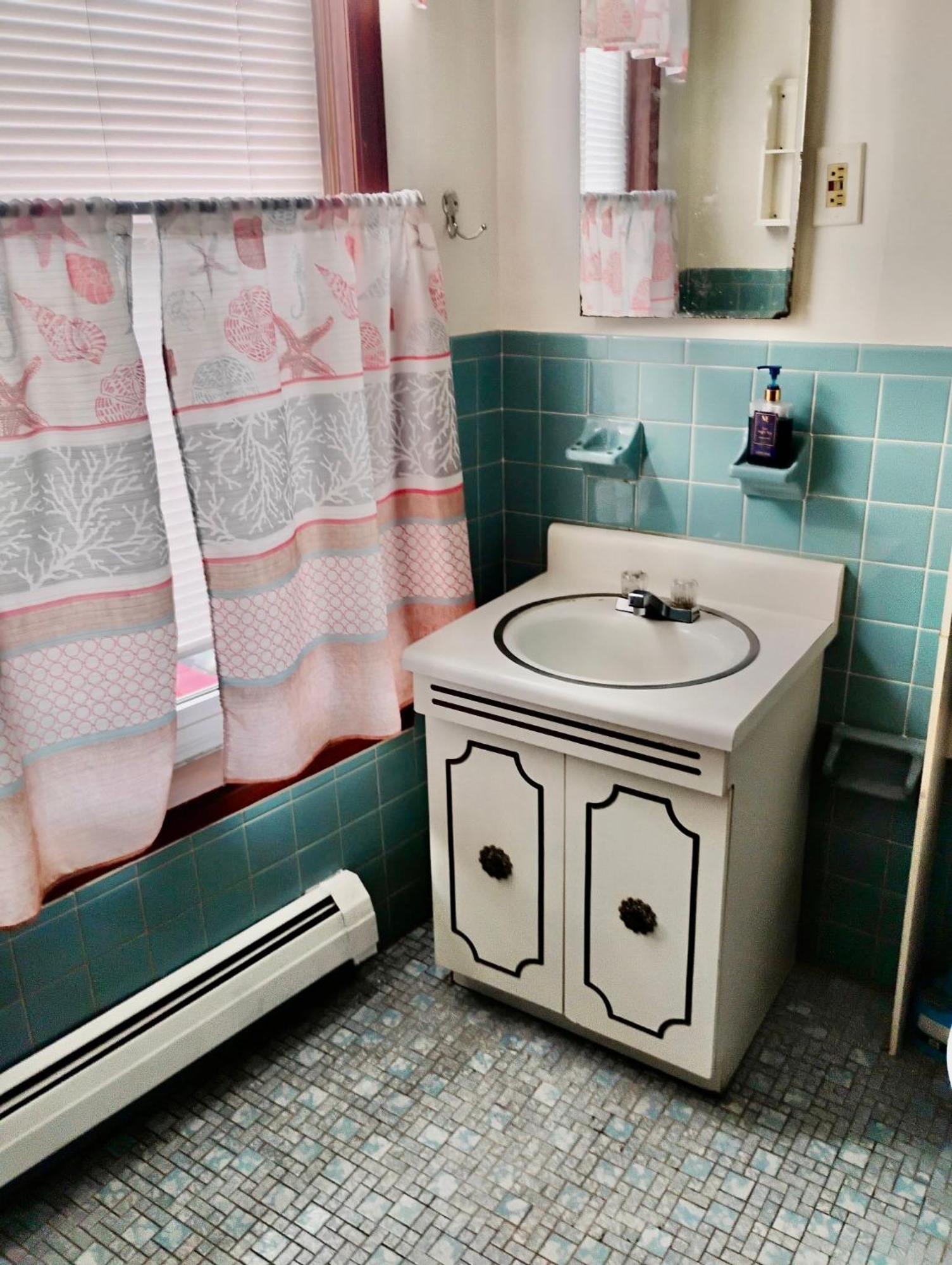 Penn Station Room Motel Casa Ньюарк Экстерьер фото